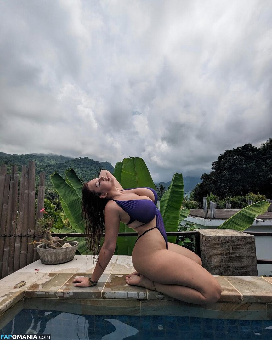 Milada Moore / milada.moore / milada_moore / miladamoore Nago OnlyFans  Przeciekłe zdjęcie #316