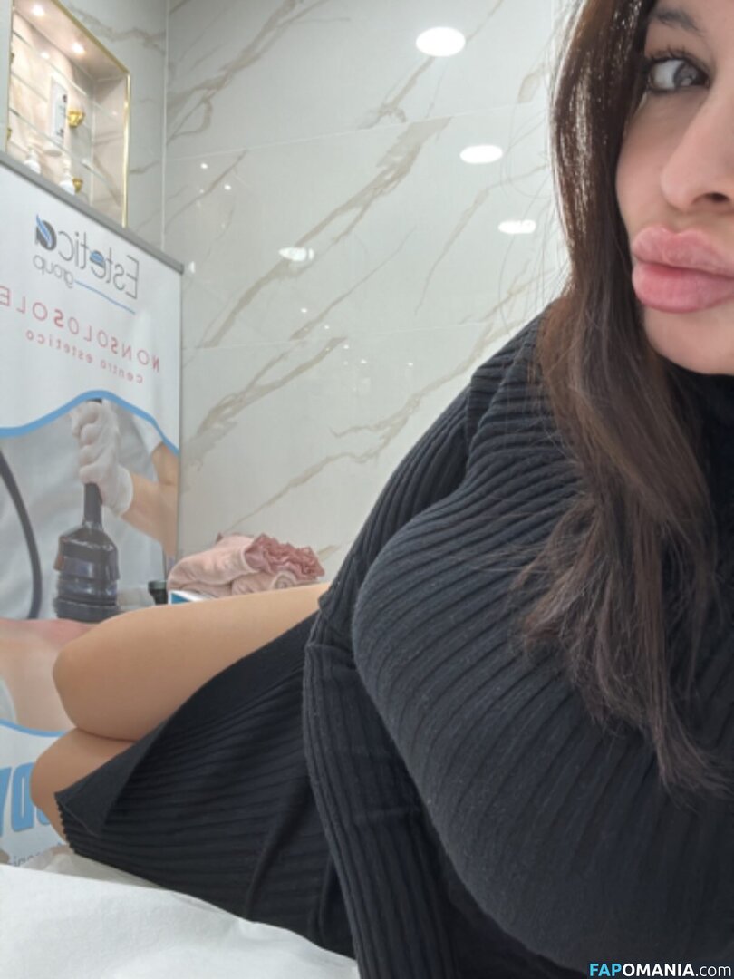 Milena Borrelli / giaguaro_queen / giaguaroqueen_ / giaguaroqueen__ Nago OnlyFans  Przeciekłe zdjęcie #6