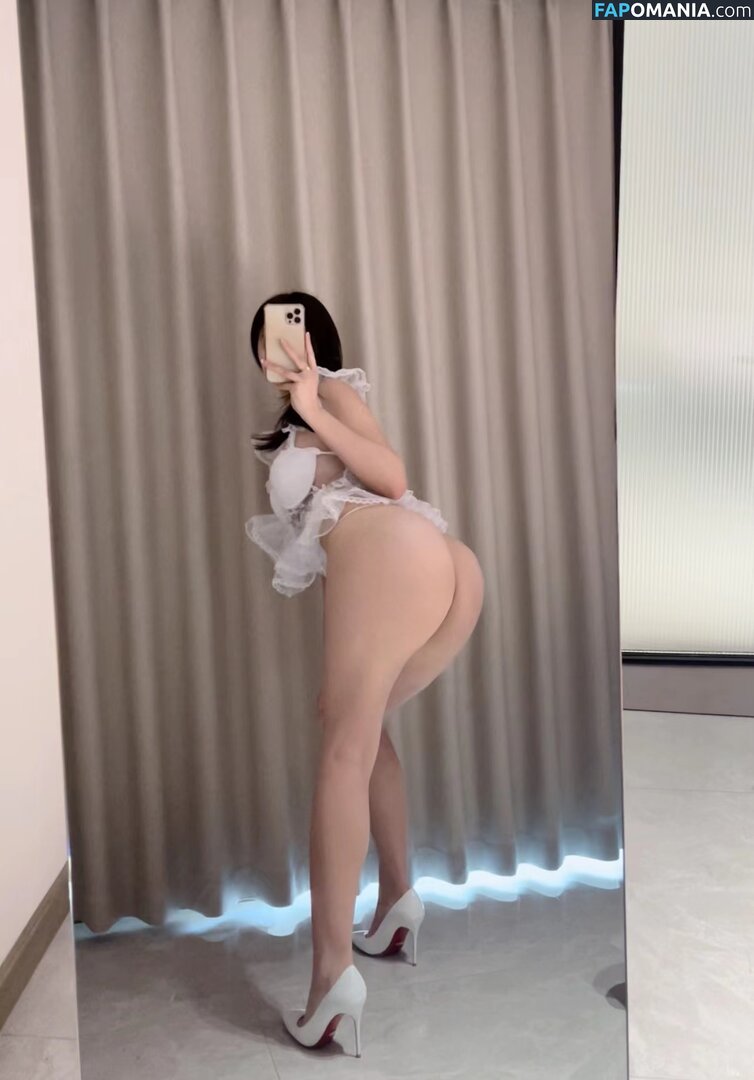 Naibao0712 / milkbabe0712 / 奶宝妹纸 Nago OnlyFans  Przeciekłe zdjęcie #5