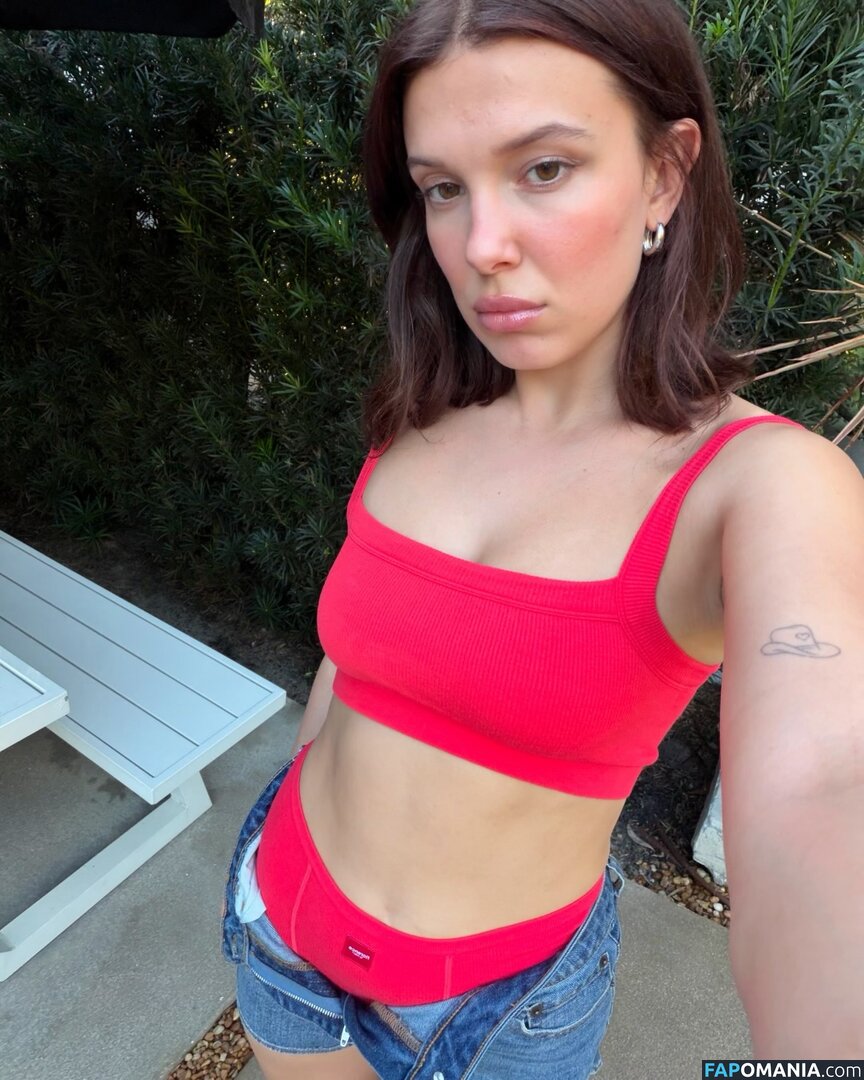 Millie Bobby Brown / milliebobbybrown Nago OnlyFans  Przeciekłe zdjęcie #140