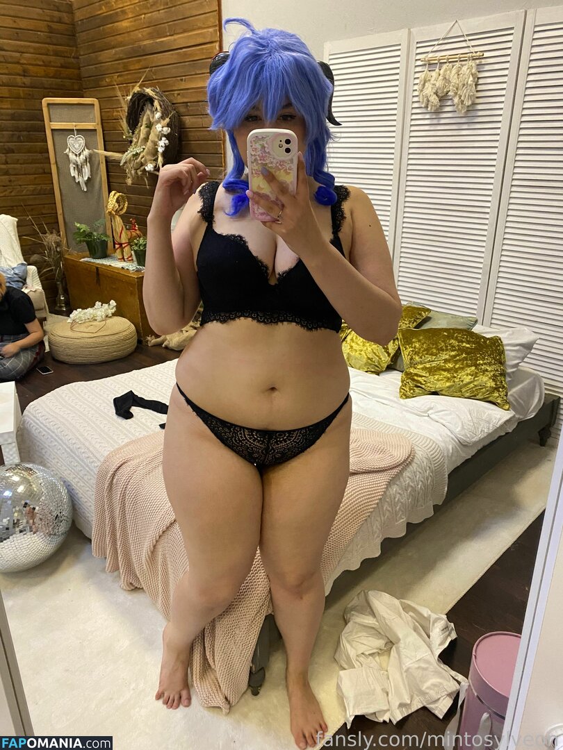 https: / mimirmint / mintosylveon / mintosylveoncos Nago OnlyFans  Przeciekłe zdjęcie #69