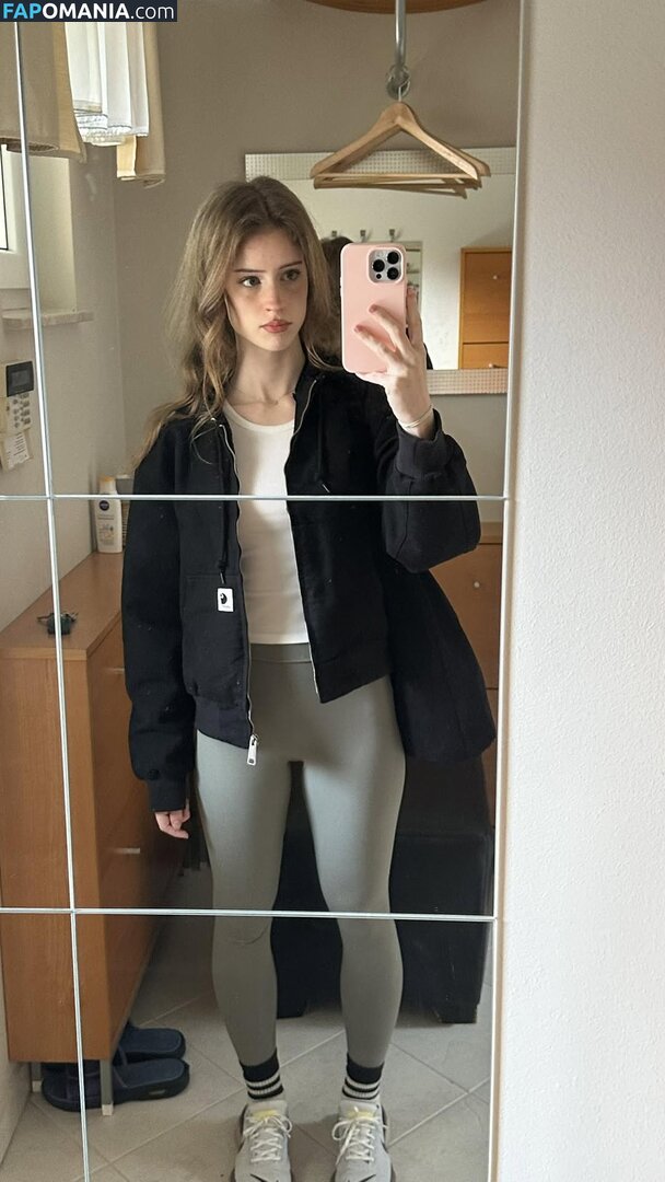 Mira.004 / model_mira Nago OnlyFans  Przeciekłe zdjęcie #1501