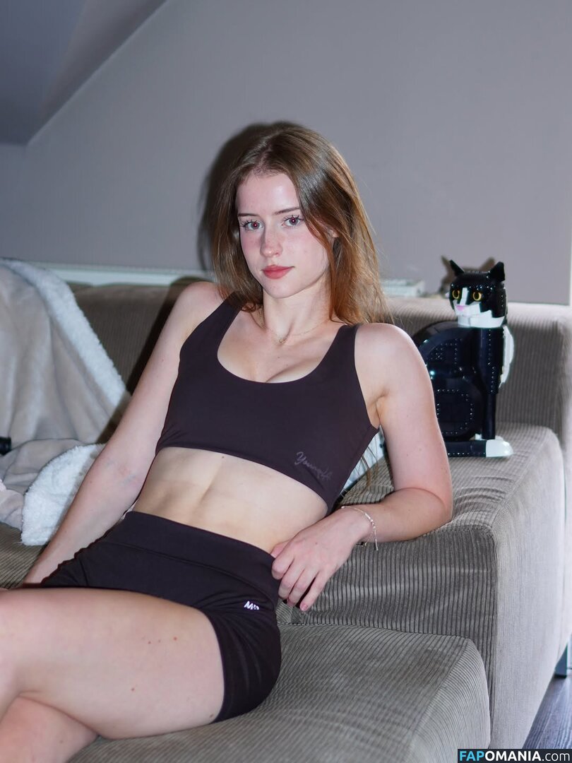 Mira.004 / model_mira Nago OnlyFans  Przeciekłe zdjęcie #1511