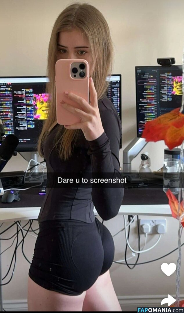 Mira Szalma / https: / mira.004 Nago OnlyFans  Przeciekłe zdjęcie #332