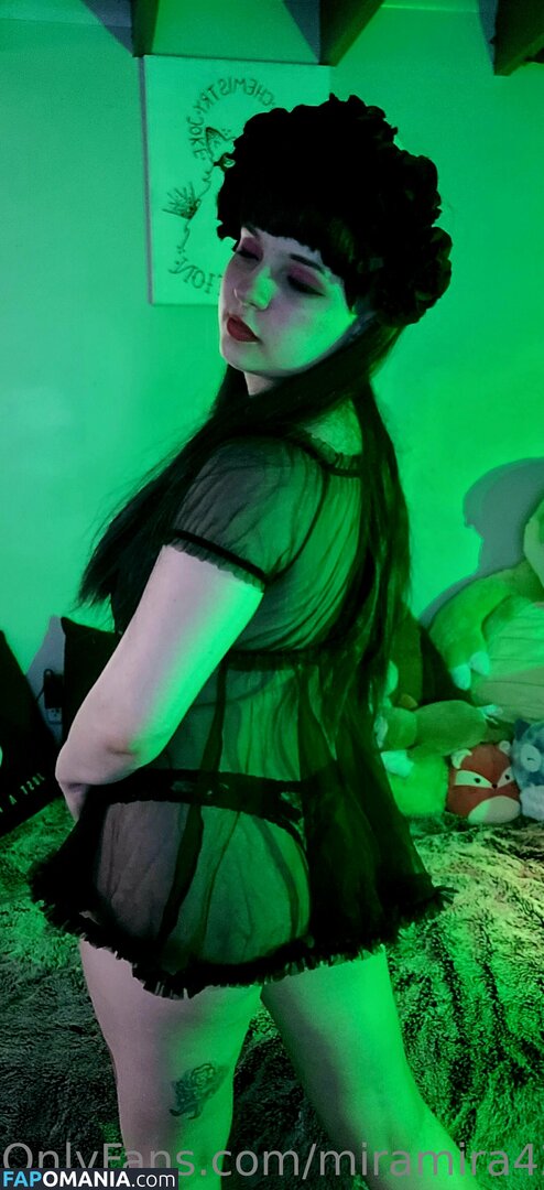 m_o_u_s_h_i_k / miramira420 Nago OnlyFans  Przeciekłe zdjęcie #26