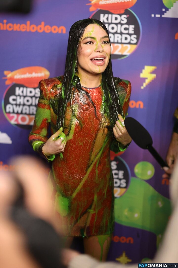 Miranda Cosgrove / MirandaCosgrove / onlyfanssz Nago OnlyFans  Przeciekłe zdjęcie #451