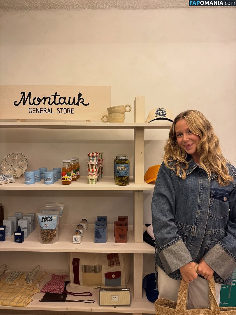 Miranda McKeon / MirandaMckeon / https: / miranda.mckeon Nago OnlyFans  Przeciekłe zdjęcie #1