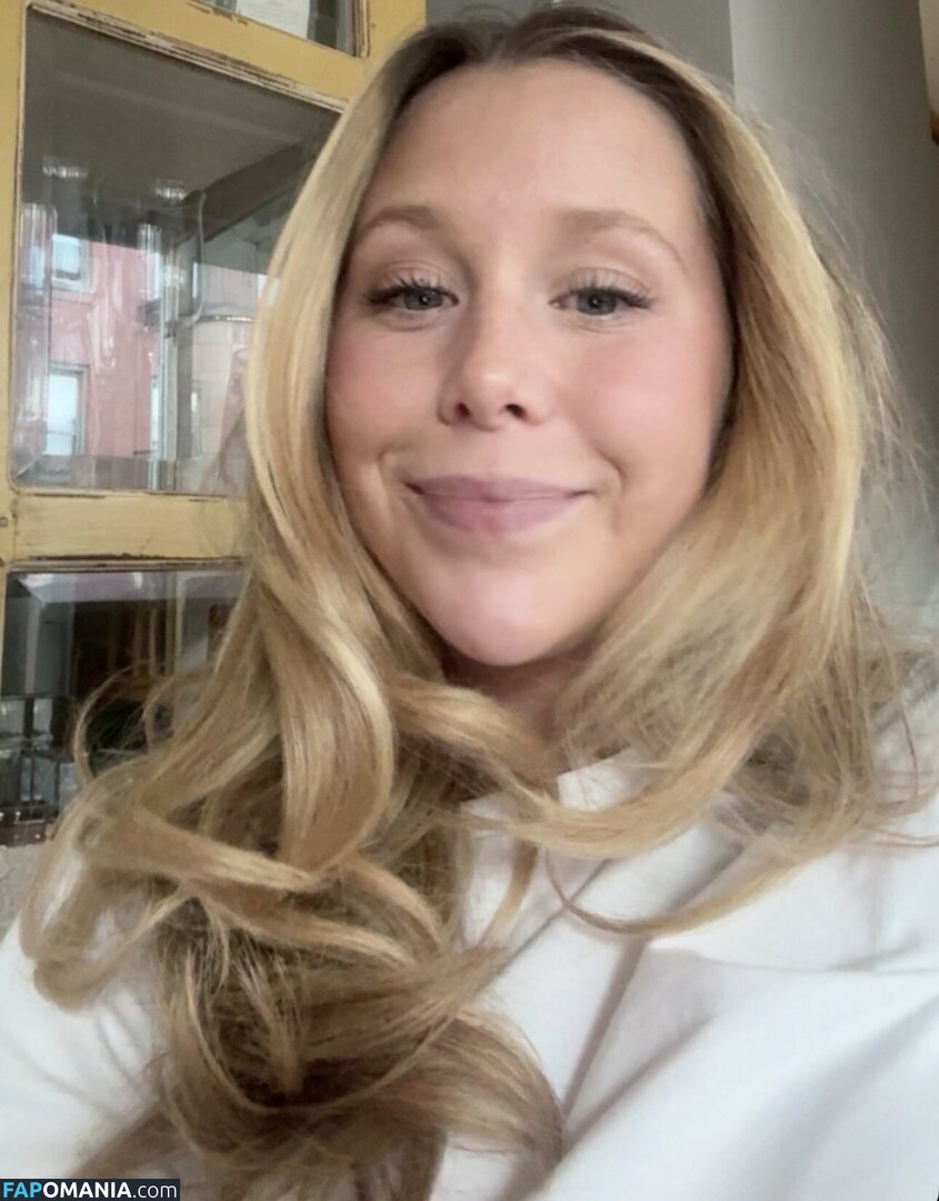 Miranda McKeon / MirandaMckeon / https: / miranda.mckeon Nago OnlyFans  Przeciekłe zdjęcie #12