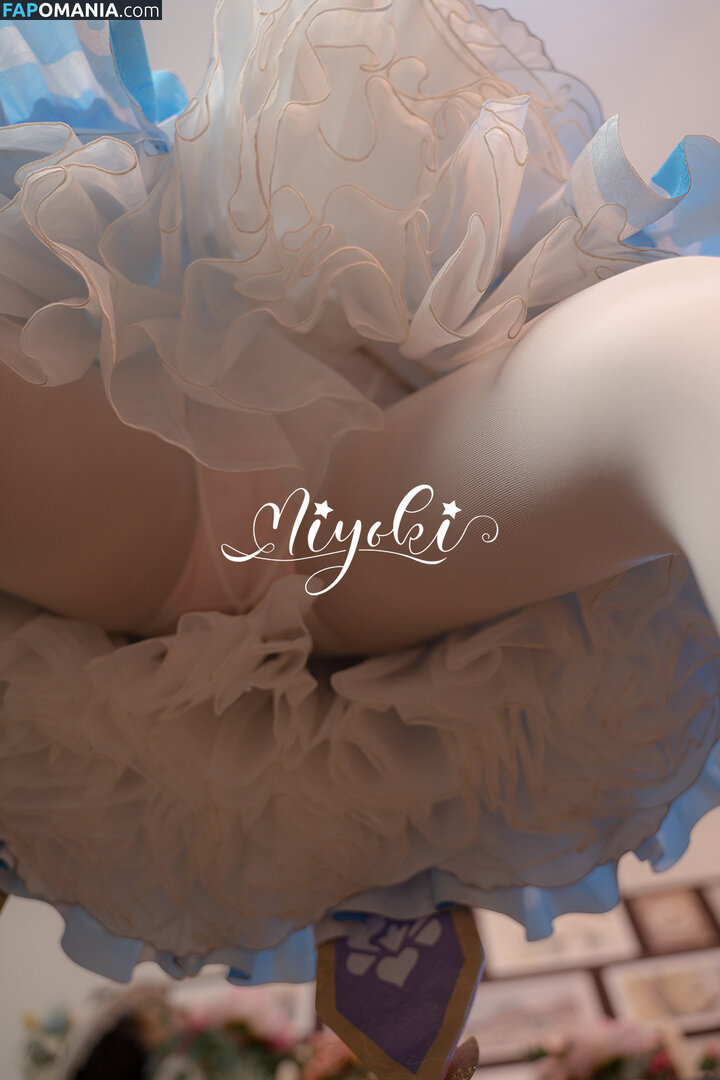 Misaki Suzuki / Miyoki / m1yok1h1me / 软趴在床单上 / 铃木美笑 Nago OnlyFans  Przeciekłe zdjęcie #5