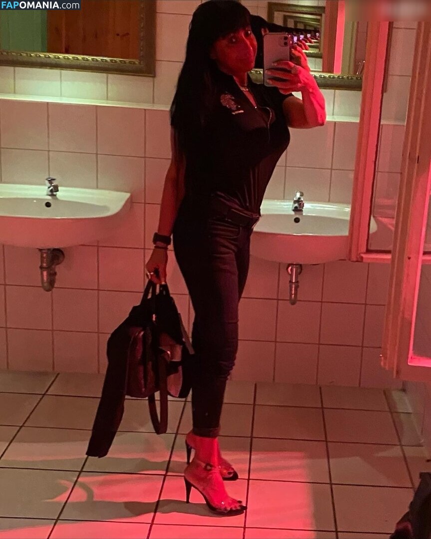 Miss Sanchez / milysancho Nago OnlyFans  Przeciekłe zdjęcie #4