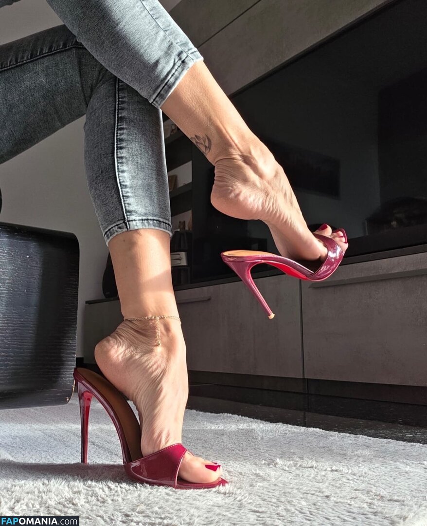 Miss V / miss_v2023 / missv6308 Nago OnlyFans  Przeciekłe zdjęcie #14