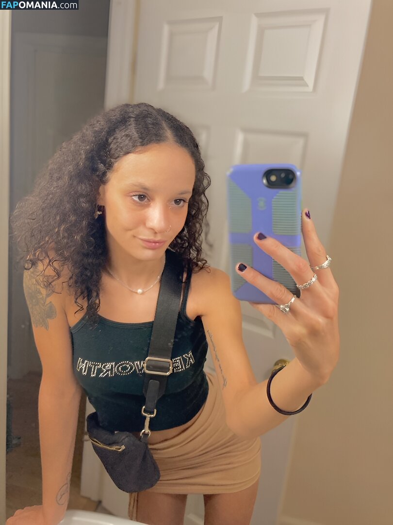 Mayliene / MissFairy Nago OnlyFans  Przeciekłe zdjęcie #7