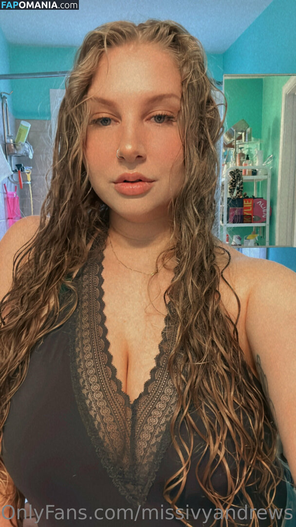 missivyandrews / poison_ivey Nago OnlyFans  Przeciekłe zdjęcie #1