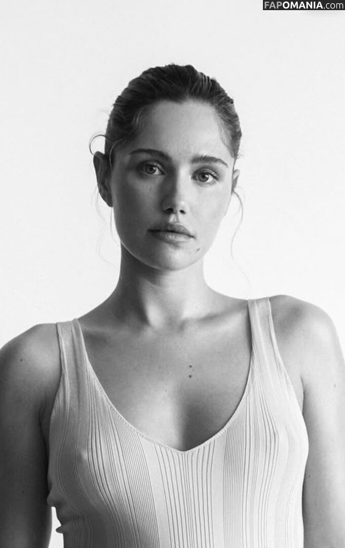 Mitsou Jung Nago OnlyFans  Przeciekłe zdjęcie #1