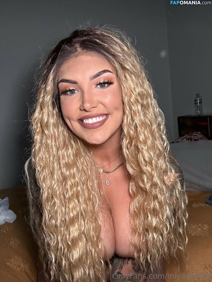 Miya Ulatowski / miyaacacia Nago OnlyFans  Przeciekłe zdjęcie #40