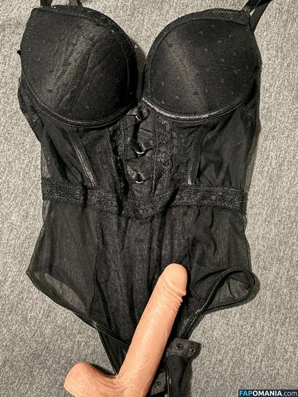 Molly / eggnogmademedoit / https: / m0llyp0ppins Nago OnlyFans  Przeciekłe zdjęcie #32