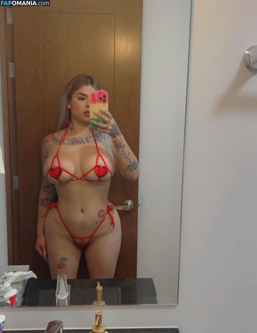 Monacolegas / mona / mona_official_page / monafashionbeauty Nago OnlyFans  Przeciekłe zdjęcie #127