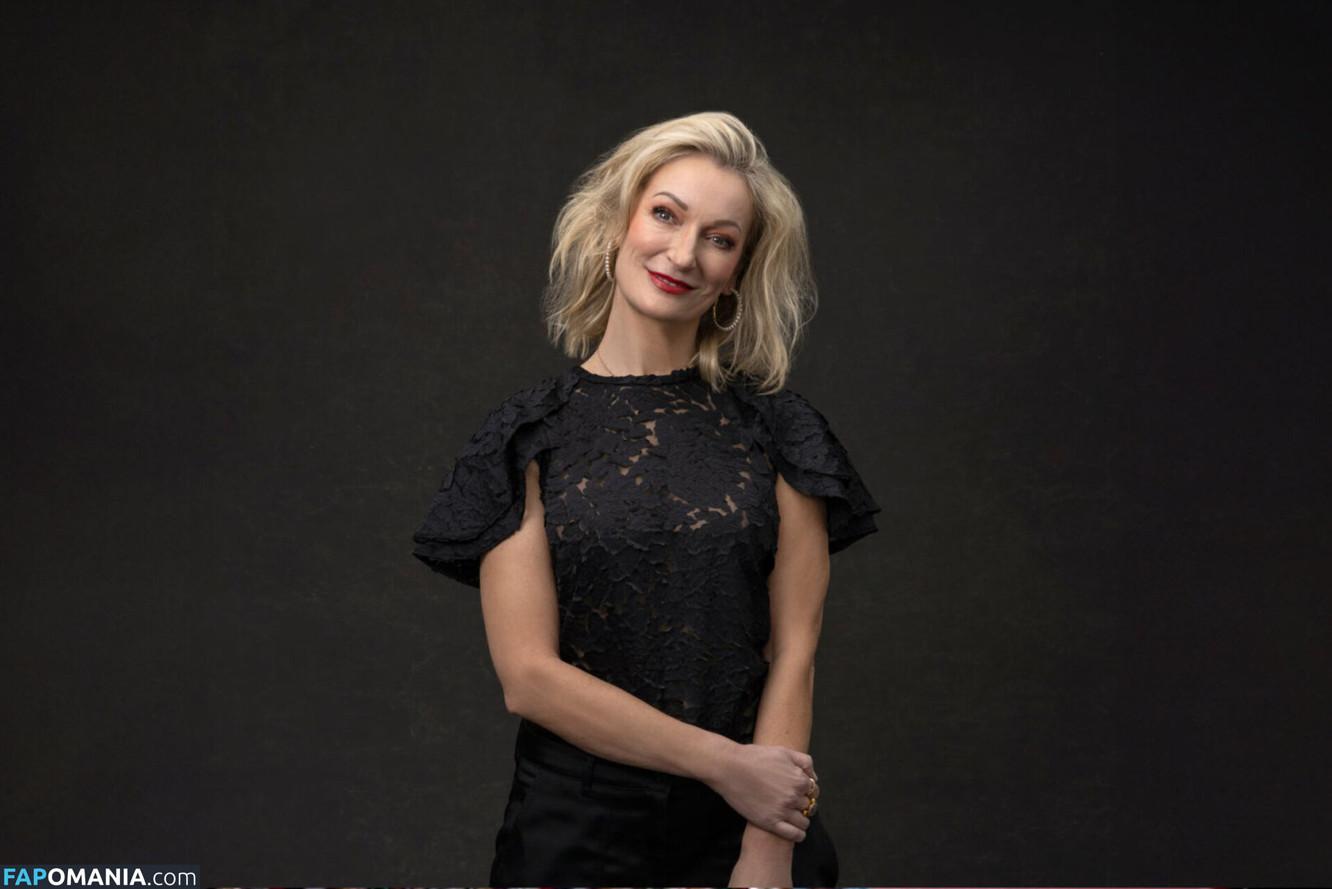 Monika Gruber Nago OnlyFans  Przeciekłe zdjęcie #8
