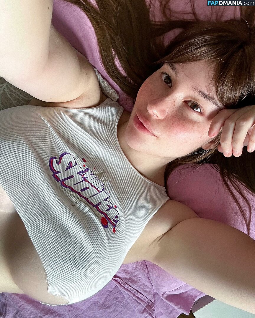 Giulia Valeriani / moonchild_77 / moonchild_777 Nago OnlyFans  Przeciekłe zdjęcie #204