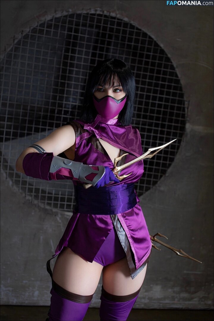 Mortal Kombat Erotic Cosplay Nago OnlyFans  Przeciekłe zdjęcie #5