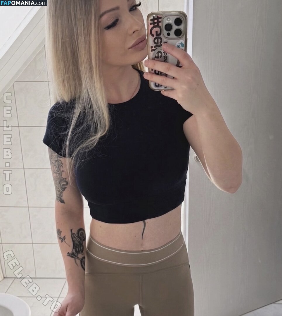 Mrs.querly / mrsquerly Nago OnlyFans  Przeciekłe zdjęcie #1