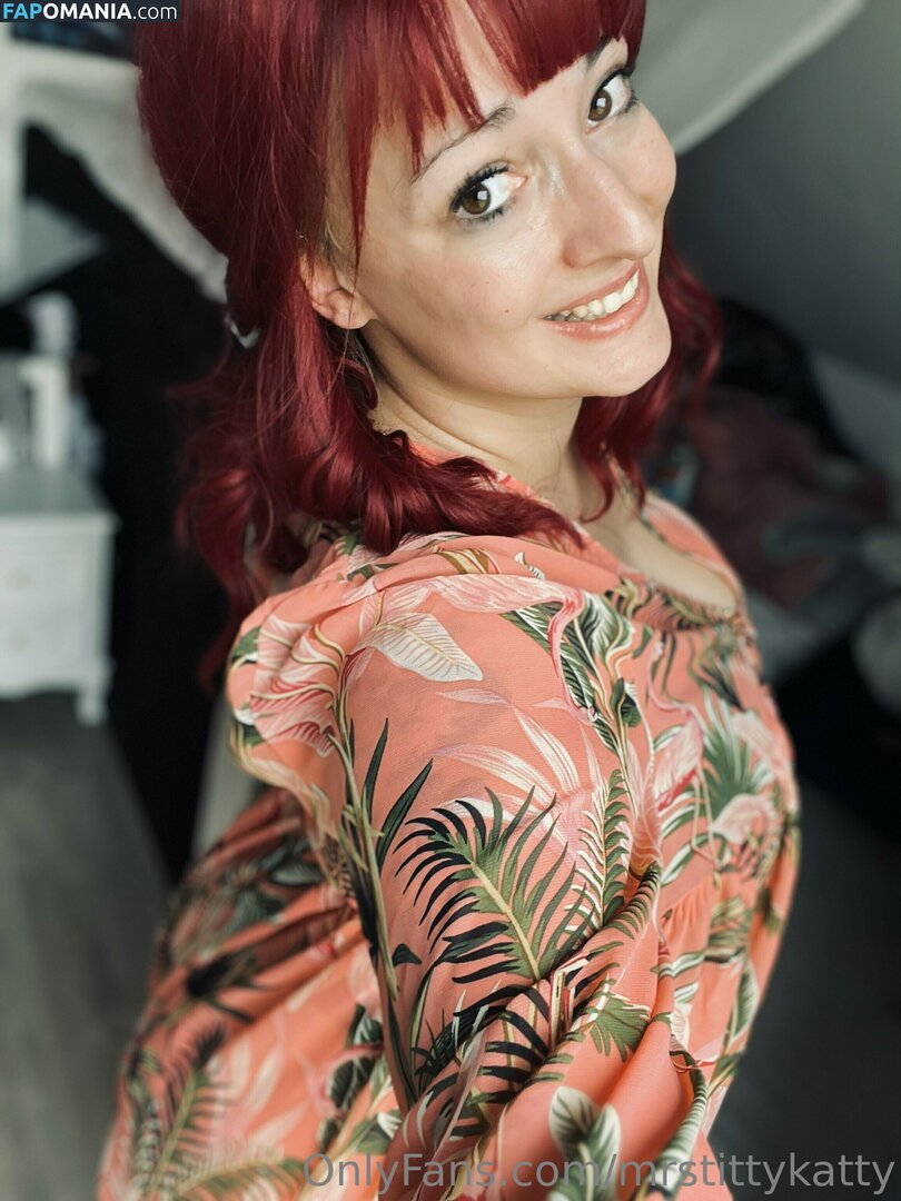 mrstittykatty Nago OnlyFans  Przeciekłe zdjęcie #3