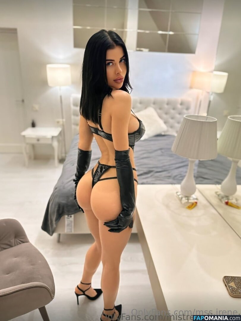 irynernest / mss.irene Nago OnlyFans  Przeciekłe zdjęcie #9