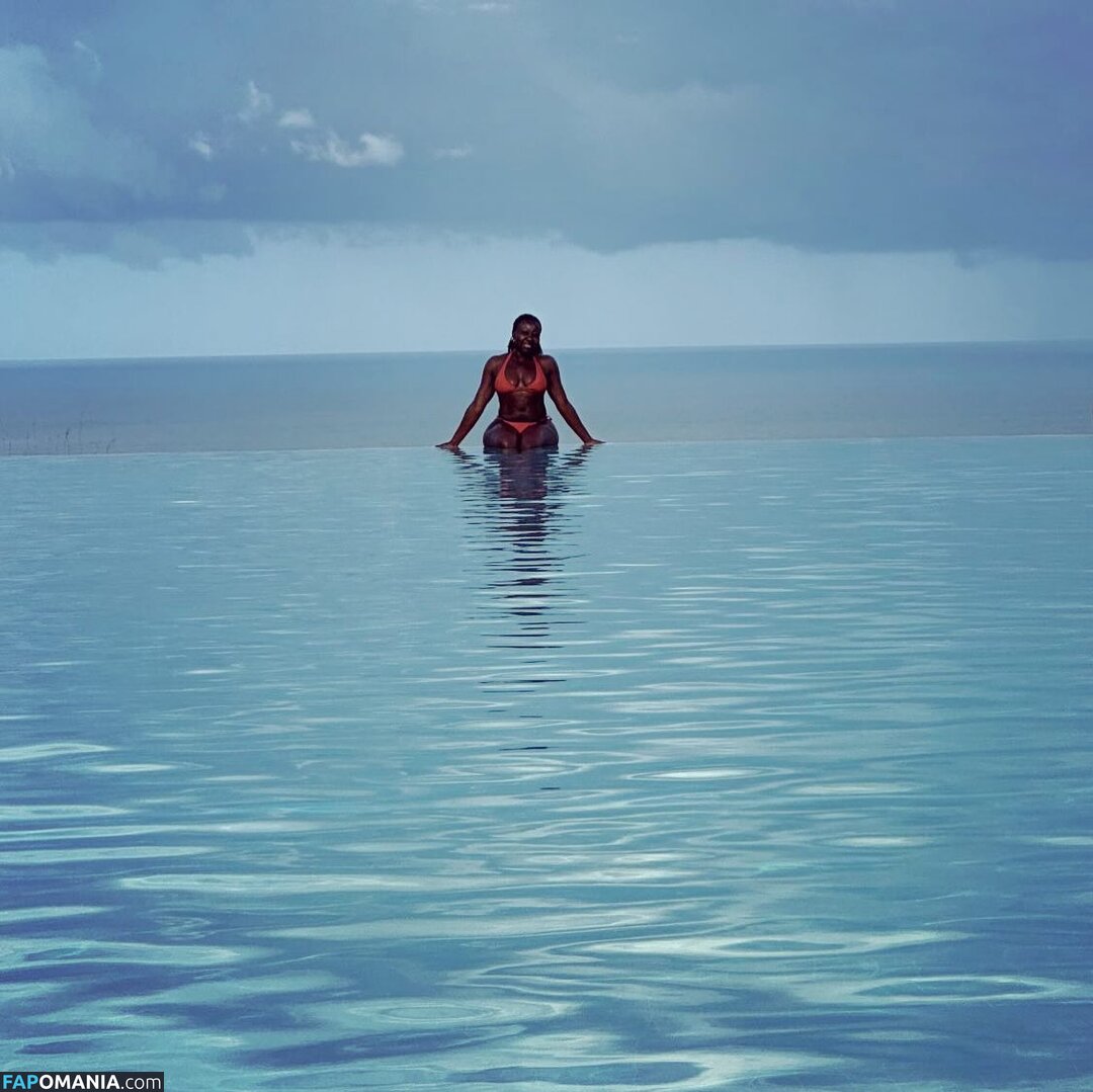 Muna Otaru / munaotaru Nago OnlyFans  Przeciekłe zdjęcie #10
