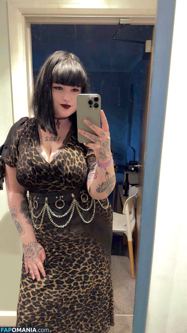 museofthedamned Nago OnlyFans  Przeciekłe zdjęcie #6