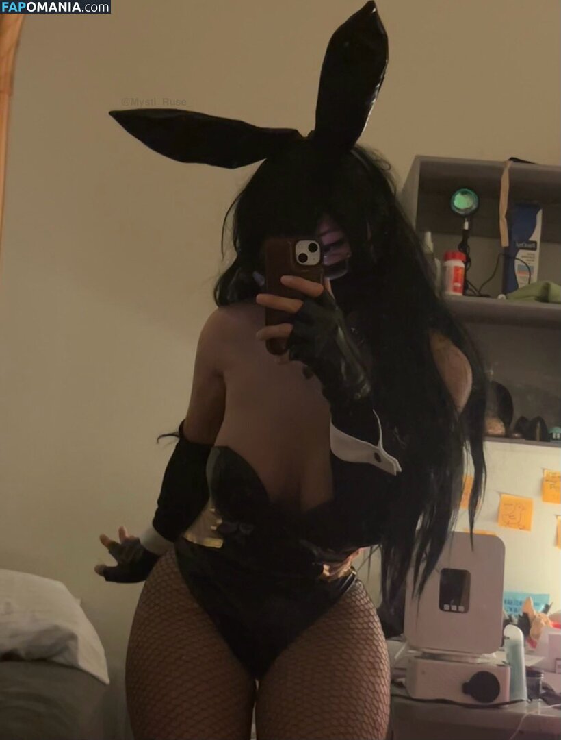 mysti_ruse_ Nago OnlyFans  Przeciekłe zdjęcie #9