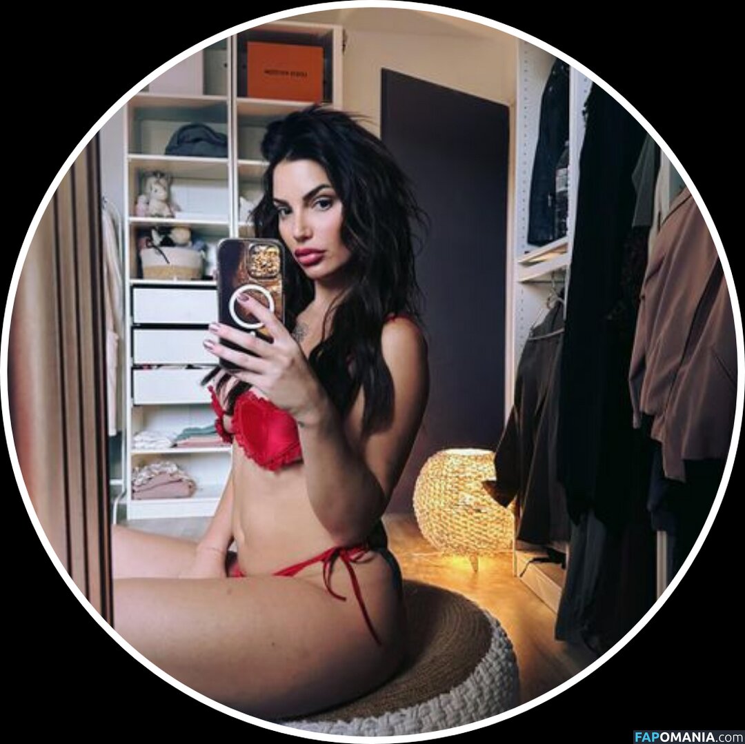 Nadège Lacroix Nago OnlyFans  Przeciekłe zdjęcie #6
