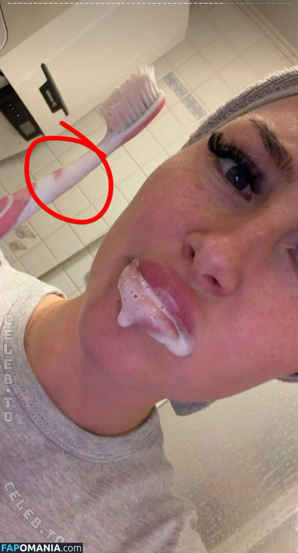Nadia Offenbach / Nadia.offenbach Nago OnlyFans  Przeciekłe zdjęcie #5