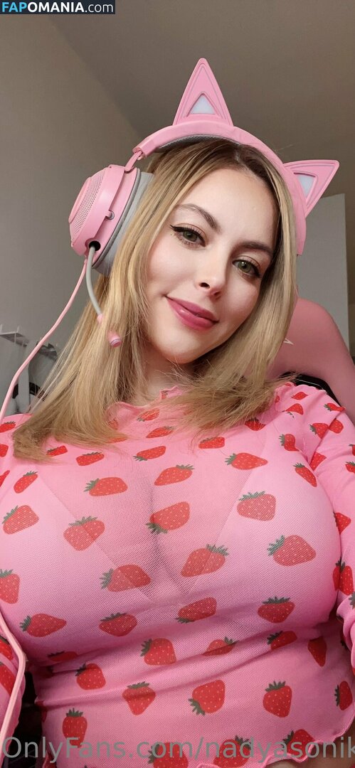 Nadyasonika Nago OnlyFans  Przeciekłe zdjęcie #183