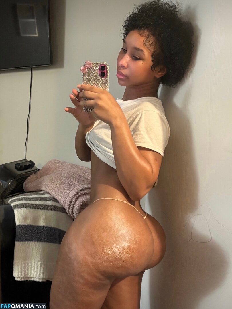 Naebxaa / boujeeea Nago OnlyFans  Przeciekłe zdjęcie #2