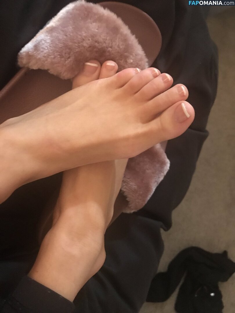 Lissapolooza / Naomi Woods / naomiwoods.official Nago OnlyFans  Przeciekłe zdjęcie #5