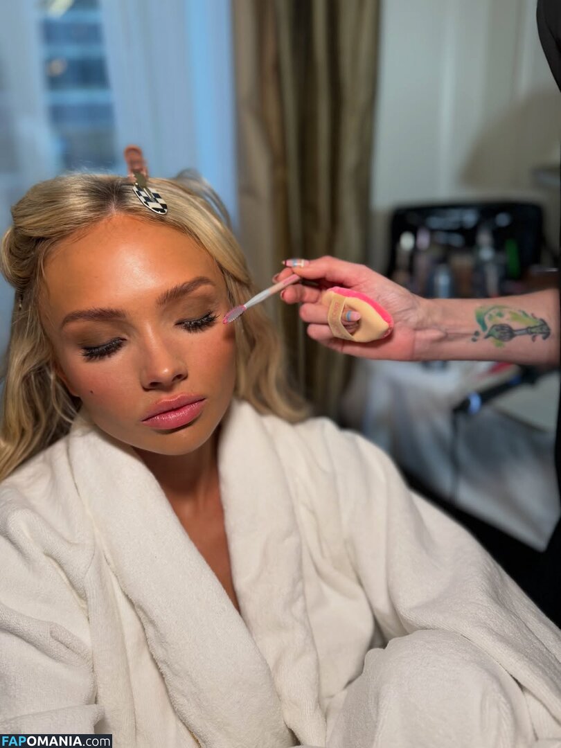 Natalie Alyn Lind / NatalieAlynLind / https: / natalynlind Nago OnlyFans  Przeciekłe zdjęcie #506