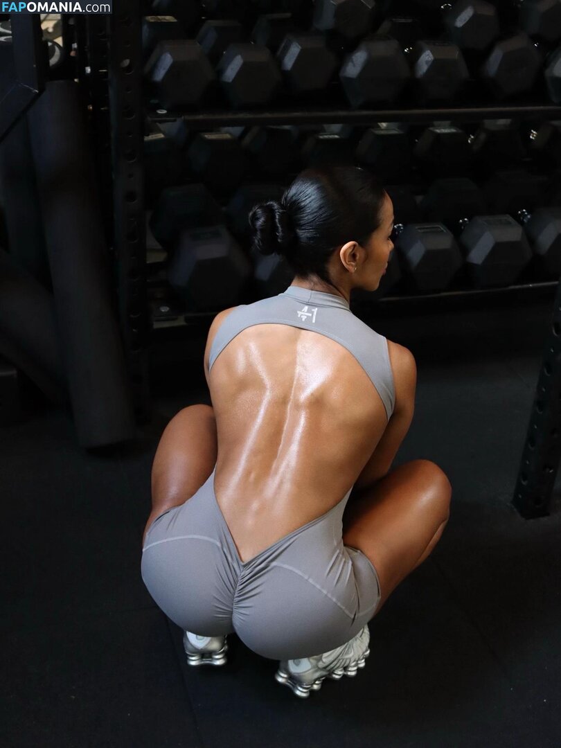 Natseleen / natseleen_ / stickshifter Nago OnlyFans  Przeciekłe zdjęcie #3