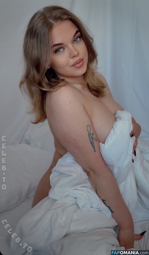 Joanna668636037 / Kelluxee / Naughty Kelly / https: / naughtykells Nago OnlyFans  Przeciekłe zdjęcie #2