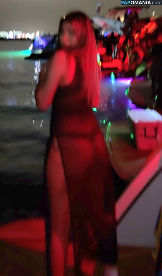 Navpreet Gotara / navpreetg_ Nago OnlyFans  Przeciekłe zdjęcie #2