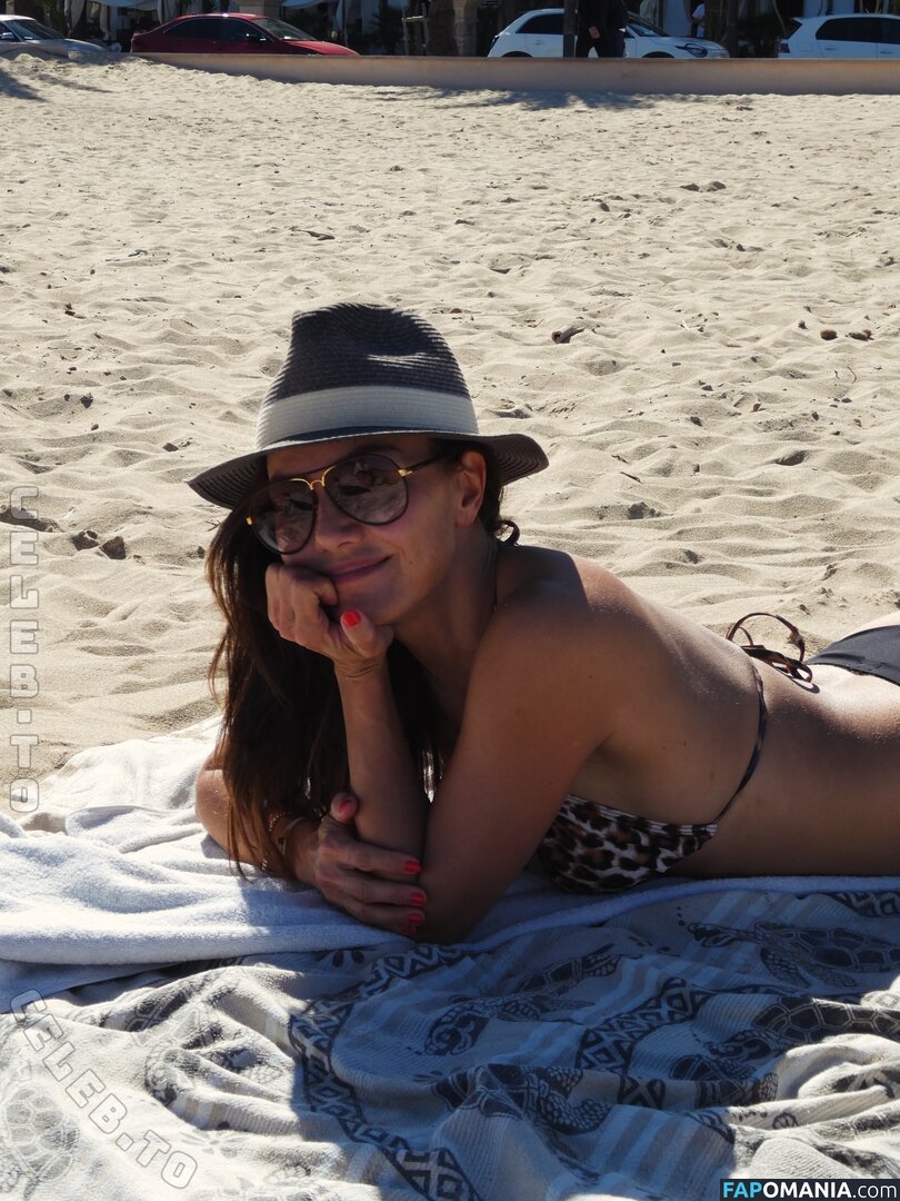 Nazan Eckes / nazaneckes Nago OnlyFans  Przeciekłe zdjęcie #4