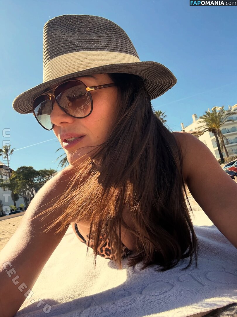 Nazan Eckes / nazaneckes Nago OnlyFans  Przeciekłe zdjęcie #7