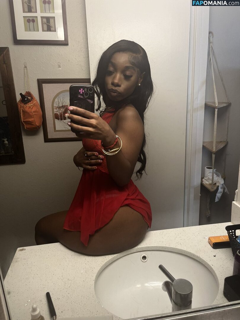 neenahbrown Nago OnlyFans  Przeciekłe zdjęcie #2