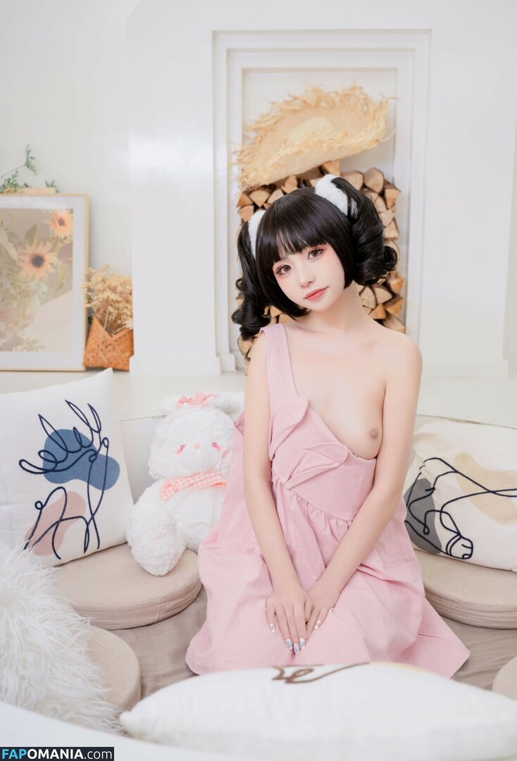 kumicho_cat / nekokoyoshi / nekososto / 喵小吉 / 爆机少女 喵小吉 Nago OnlyFans  Przeciekłe zdjęcie #876