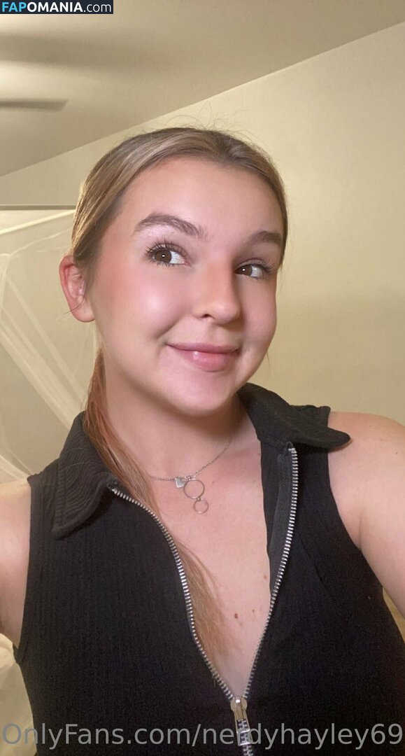 jhurley61299 / kittenjojo18 / nerdyhayley69 Nago OnlyFans  Przeciekłe zdjęcie #18