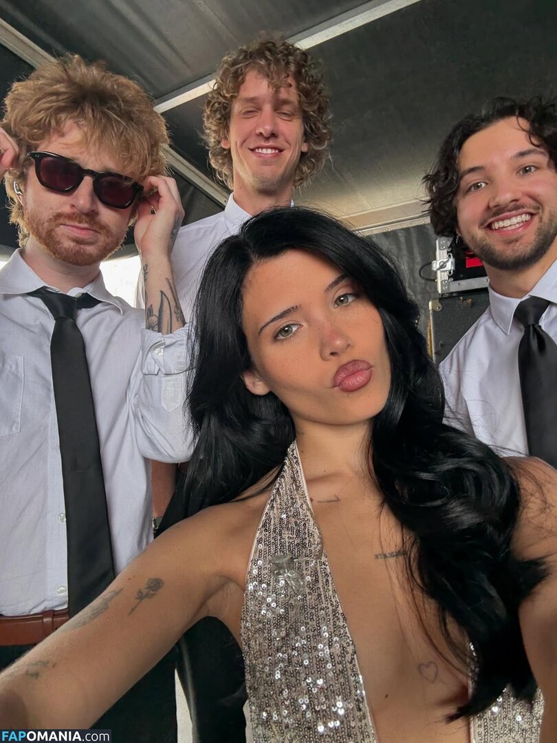 Nessa Barrett / Nessaabarrett / https: / nessabarrett Nago OnlyFans  Przeciekłe zdjęcie #111