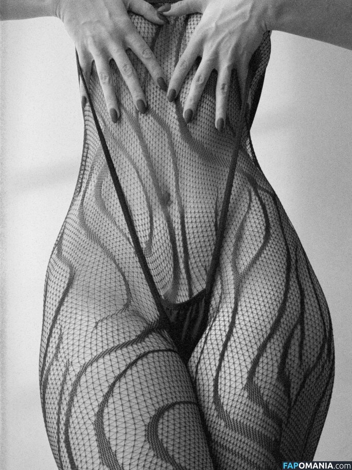 nevergothelf / nevernotgoth Nago OnlyFans  Przeciekłe zdjęcie #1