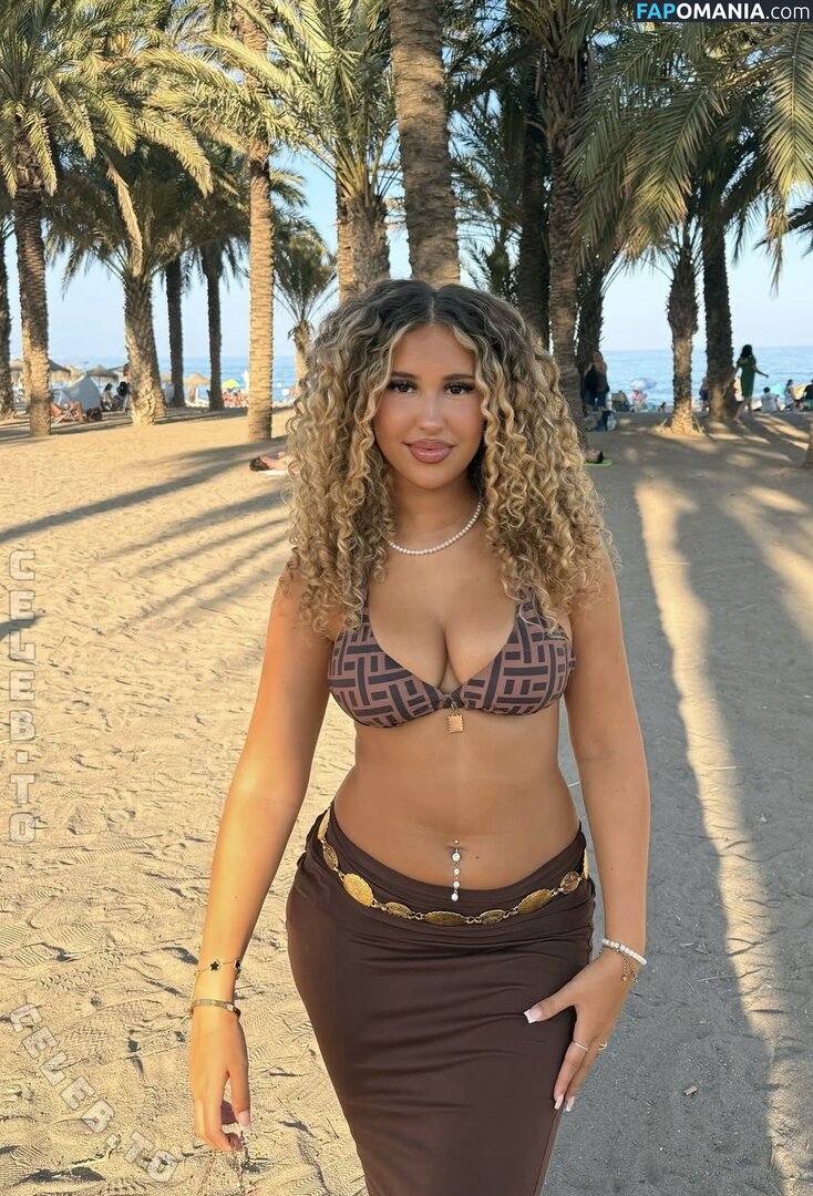 nevine.ths Nago OnlyFans  Przeciekłe zdjęcie #1