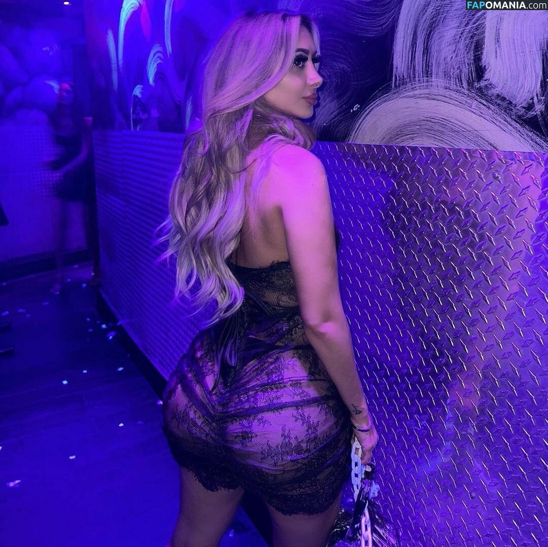 mskittycattt / nfornicolee / niccoolee_xo Nago OnlyFans  Przeciekłe zdjęcie #2