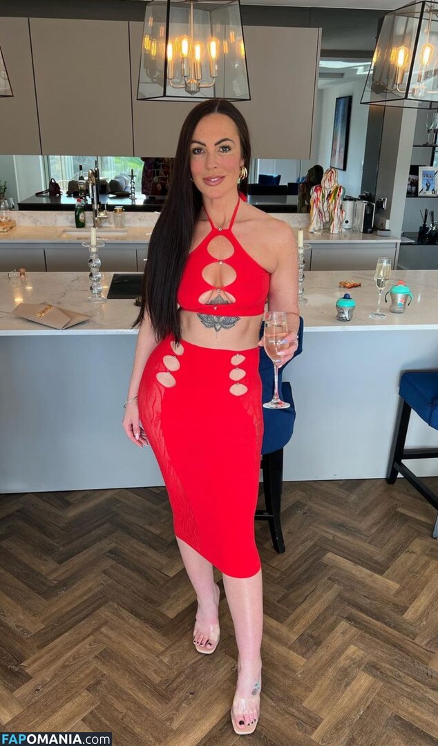 NikkiLouise_87 Nago OnlyFans  Przeciekłe zdjęcie #1