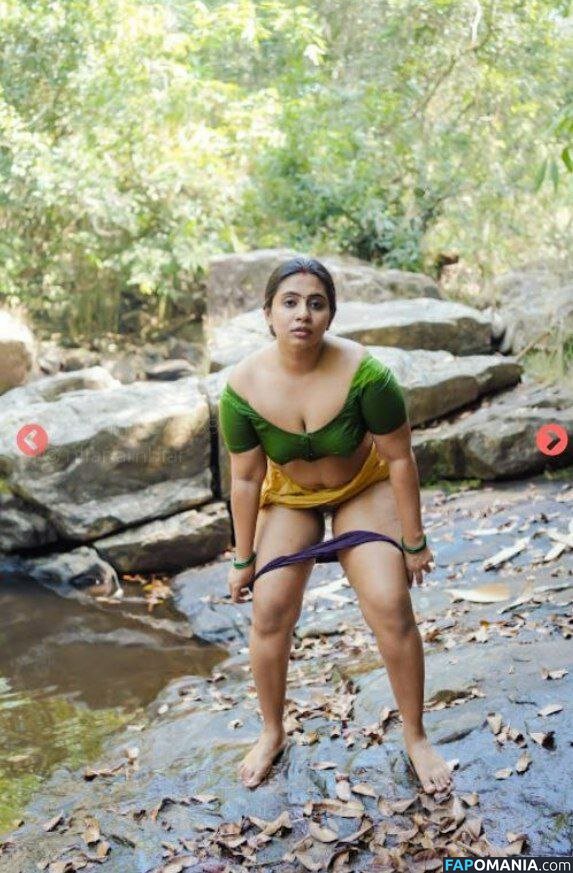 Nila Nambiar / Smera1695 / nilanambiar Nago OnlyFans  Przeciekłe zdjęcie #10